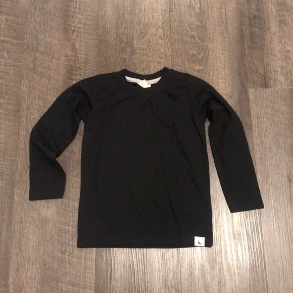 turtle dove london Other - Turtle love London black long sleeve T-shirt